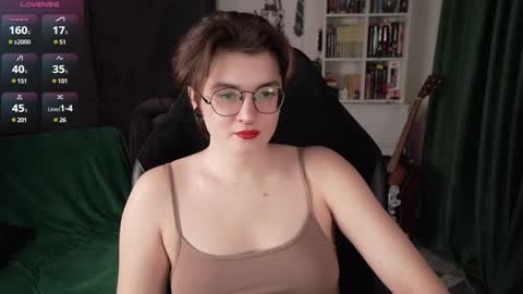 Snapshot of cybersamuraii chatting on 12-22-24, 06:59 Helen Blossom online show from 12-22-24, 06:59