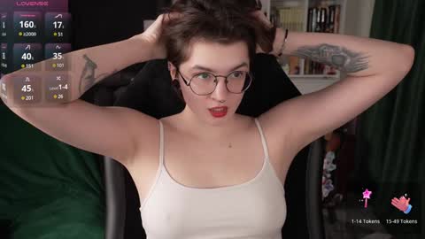 Snapshot of cybersamuraii chatting on 12-23-24, 06:58 Helen Blossom online show from 12-23-24, 06:58