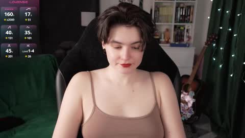 Snapshot of cybersamuraii chatting on 02-23-25, 11:14 Helen Blossom online show from 02-23-25, 11:14