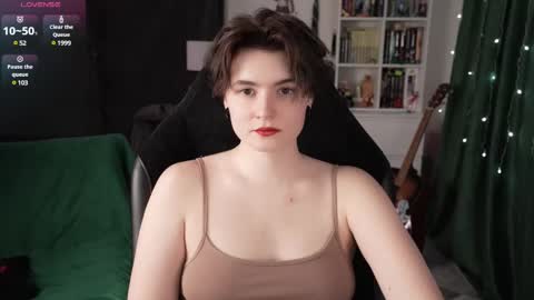 Snapshot of cybersamuraii chatting on 03-07-25, 08:11 Helen Blossom online show from 03-07-25, 08:11