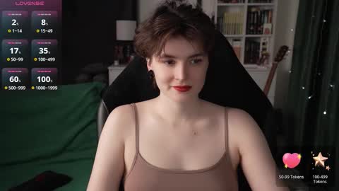 Snapshot of cybersamuraii chatting on 10-20-25, 08:42 Helen Blossom online show from 10-20-25, 08:42