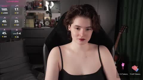 Helen Blossom online show from 02-17-26, 02:35