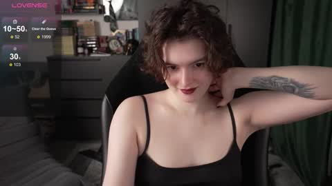 Snapshot of cybersamuraii chatting on 03-21-26, 01:48 Helen Blossom online show from 03-21-26, 01:48