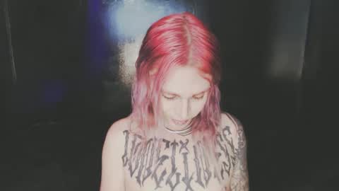 Snapshot of cybertrouble_ chatting on 10-11-25, 03:28 Nikki online show from 10-11-25, 03:28