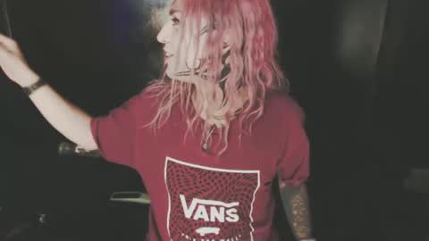 Snapshot of cybertrouble_ chatting on 10-12-25, 01:04 Nikki online show from 10-12-25, 01:04