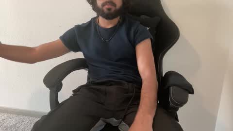 Cylus X online show from 04-22-26, 10:11