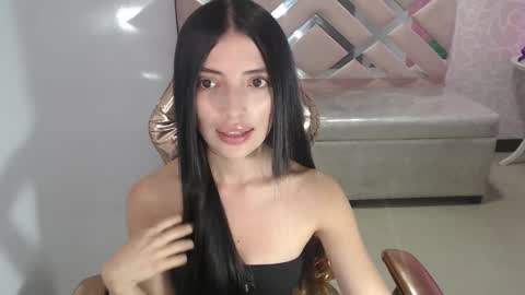 CINTIA ARAUJO online show from 10-01-25, 03:56