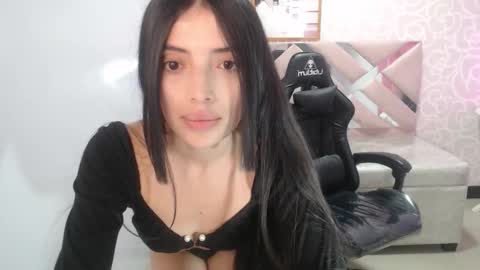 CINTIA ARAUJO online show from 10-02-25, 04:19