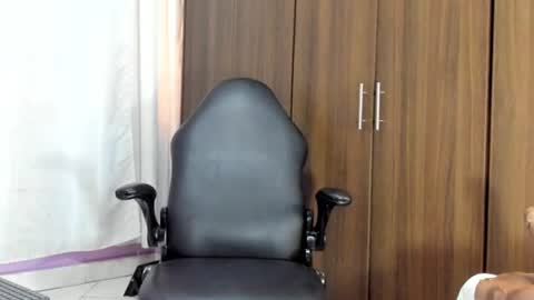 cyntia online show from 02-06-25, 04:25