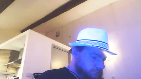 Cyrilhot88 online show from 04-27-26, 04:10