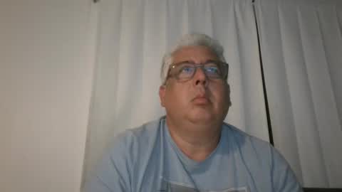 Snapshot of czar1974 chatting on 10-26-25, 06:19 czar1974 online show from 10-26-25, 06:19