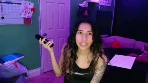Snapshot of d3m0ngurlxxx chatting on 05-19-26, 10:10 D3M0N GURL online show from 05-19-26, 10:10