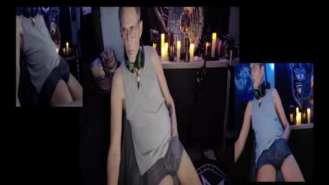 Snapshot of d_j_strokes chatting on 01-14-26, 04:07 Dave online show from 01-14-26, 04:07