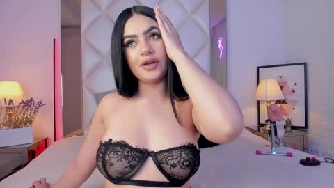 Kim online show from 01-10-25, 03:50