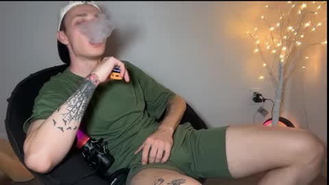 Snapshot of da_danya chatting on 10-02-25, 01:12 da_danya online show from 10-02-25, 01:12