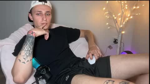 Snapshot of da_danya chatting on 10-04-25, 03:59 da_danya online show from 10-04-25, 03:59