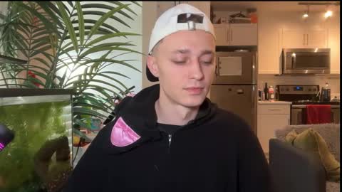 Snapshot of da_danya chatting on 10-11-25, 04:05 da_danya online show from 10-11-25, 04:05