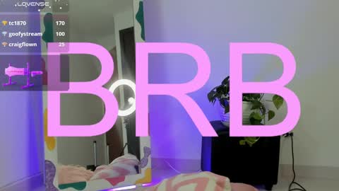 Snapshot of daarlene chatting on 03-09-25, 07:23 Darlene online show from 03-09-25, 07:23