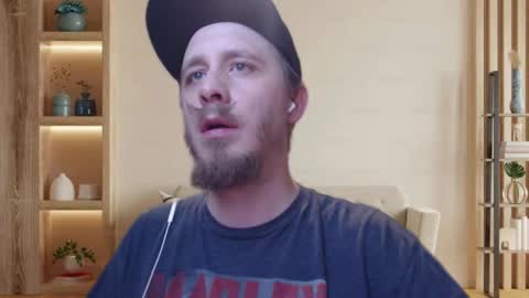 dabbydaddy25 online show from 12-23-25, 09:07