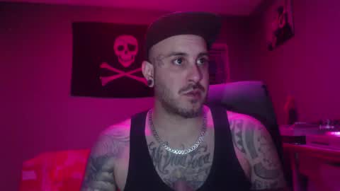 Snapshot of dabirdfree chatting on 12-21-24, 11:34 Destroyer online show from 12-21-24, 11:34