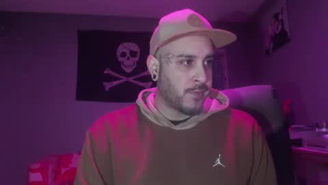 Snapshot of dabirdfree chatting on 02-09-25, 04:29 Destroyer online show from 02-09-25, 04:29