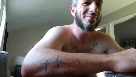 Snapshot of daddo1477 chatting on 10-15-25, 09:26 daddo1477 online show from 10-15-25, 09:26