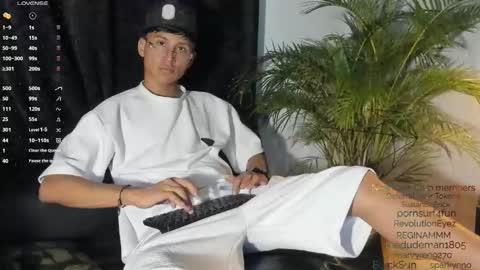 daddy_darcks online show from 10-04-25, 04:32