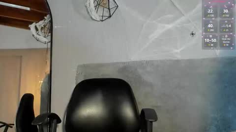 daddy_darcks online show from 10-30-25, 07:58