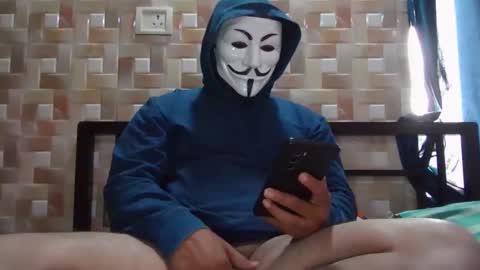 Daddy online show from 11-11-25, 07:41