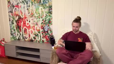 DaddydayDrinkz online show from 12-23-25, 05:16