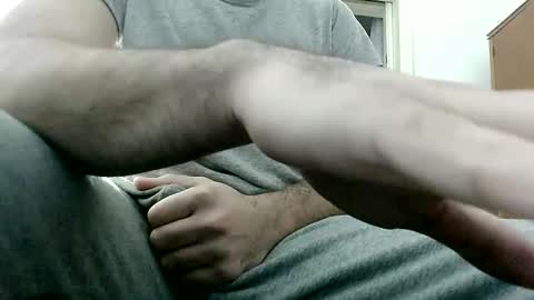 Snapshot of daddyfeet29 chatting on 12-07-24, 07:43 Greekboy28 online show from 12-07-24, 07:43