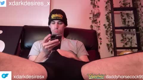 Snapshot of daddyhorsecock99 chatting on 01-27-25, 04:41 daddyhorsecock99 online show from 01-27-25, 04:41