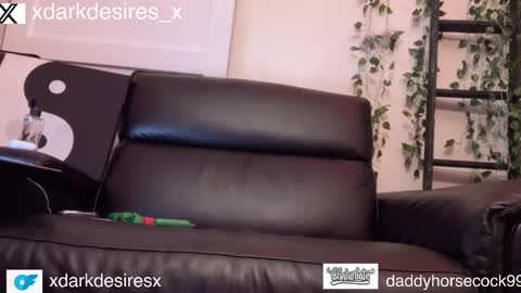 Snapshot of daddyhorsecock99 chatting on 03-01-25, 08:02 daddyhorsecock99 online show from 03-01-25, 08:02