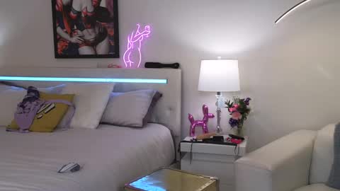 Snapshot of daddyissuessab chatting on 02-02-25, 06:53 Sabrinna Bae online show from 02-02-25, 06:53