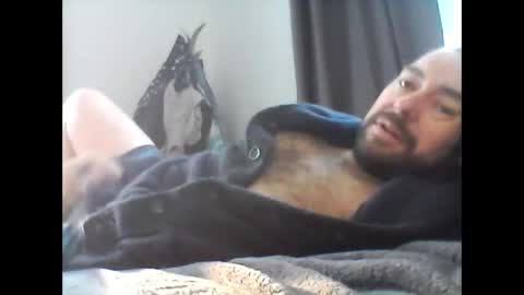 daddyj1983 online show from 12-18-25, 01:39