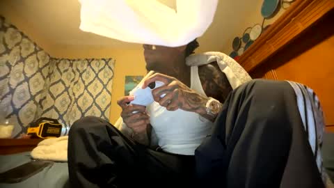 sexy tatted king bbc online show from 04-18-26, 10:43