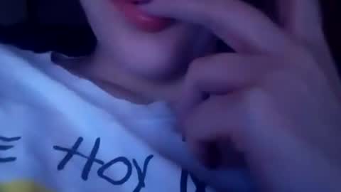 Snapshot of daddylookatmylonglegs chatting on 10-05-25, 08:01 Caroline online show from 10-05-25, 08:01