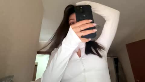 Snapshot of daddys_kisa chatting on 04-25-26, 01:52 daddys_kisa online show from 04-25-26, 01:52