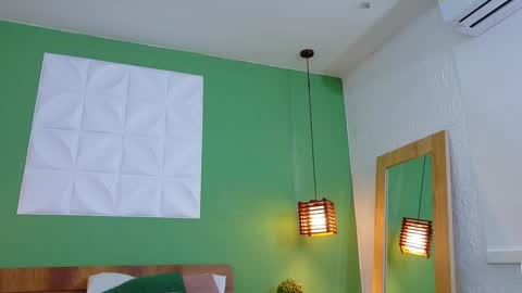 Snapshot of daddys_little_secrett chatting on 02-20-25, 05:51 Valen online show from 02-20-25, 05:51