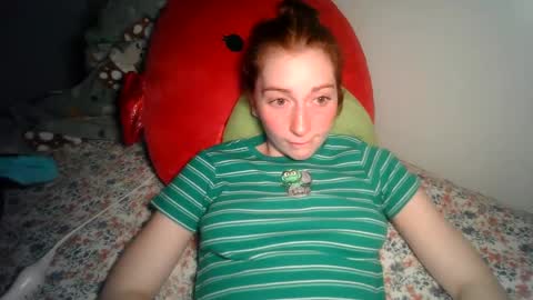 Snapshot of daddysdollhouse chatting on 12-18-24, 06:43 Saoirse online show from 12-18-24, 06:43