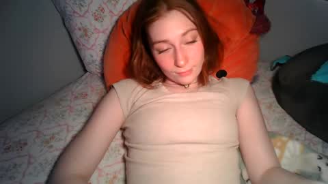 Snapshot of daddysdollhouse chatting on 01-30-25, 03:22 Saoirse online show from 01-30-25, 03:22