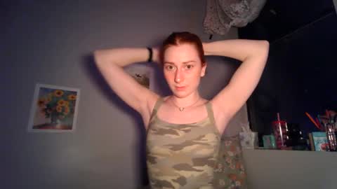 Snapshot of daddysdollhouse chatting on 03-10-25, 03:23 Saoirse online show from 03-10-25, 03:23