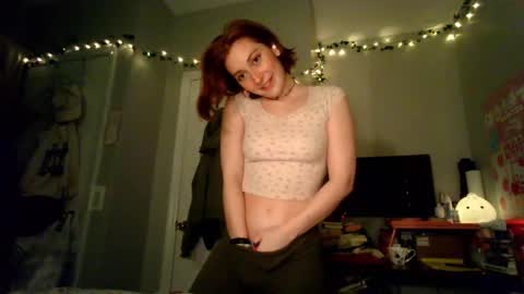 Snapshot of daddysdollhouse chatting on 09-26-25, 04:16 Saoirse online show from 09-26-25, 04:16