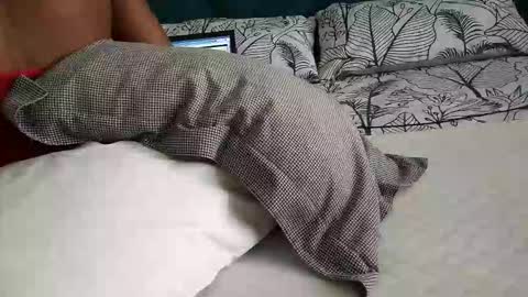 daddyslittleebony online show from 04-17-26, 08:06