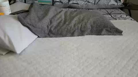 daddyslittleebony online show from 04-22-26, 10:17