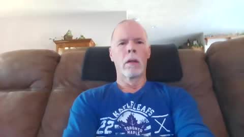 Snapshot of daddysmk chatting on 01-08-25, 07:56 daddysmk online show from 01-08-25, 07:56