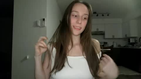 Snapshot of daddysssgoodgirl chatting on 10-06-25, 05:38 daddys good girl online show from 10-06-25, 05:38