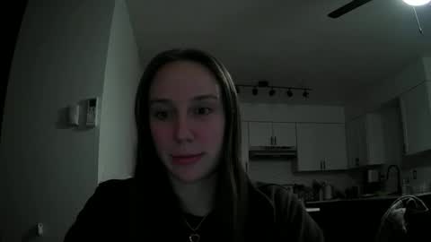 Snapshot of daddysssgoodgirl chatting on 11-25-25, 06:24 daddys good girl online show from 11-25-25, 06:24