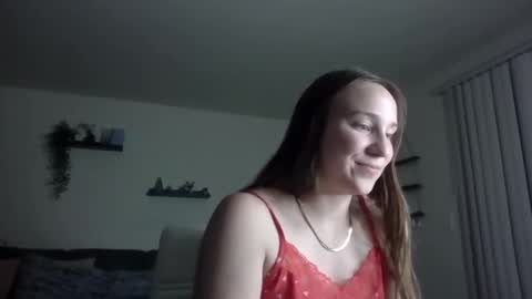 Snapshot of daddysssgoodgirl chatting on 04-07-26, 07:09 daddys good girl online show from 04-07-26, 07:09