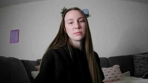 Snapshot of daddysssgoodgirl chatting on 04-26-26, 09:29 daddys good girl online show from 04-26-26, 09:29